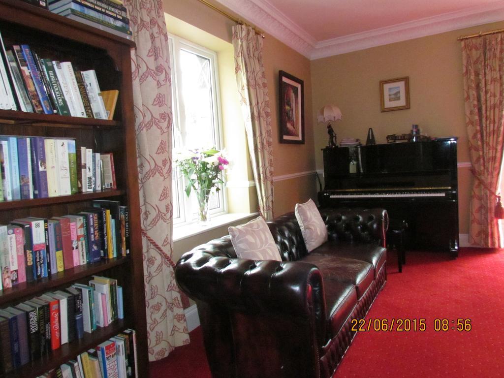 Gate Lodge B&B Portumna Εξωτερικό φωτογραφία